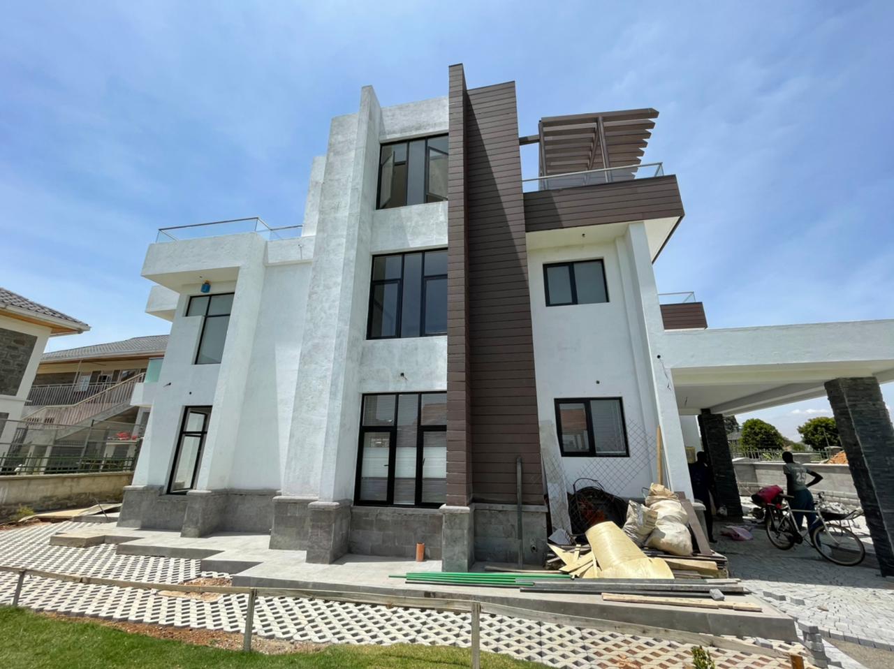 Five Bedroom Villa in Racecourse, Eldoret - Image 1
